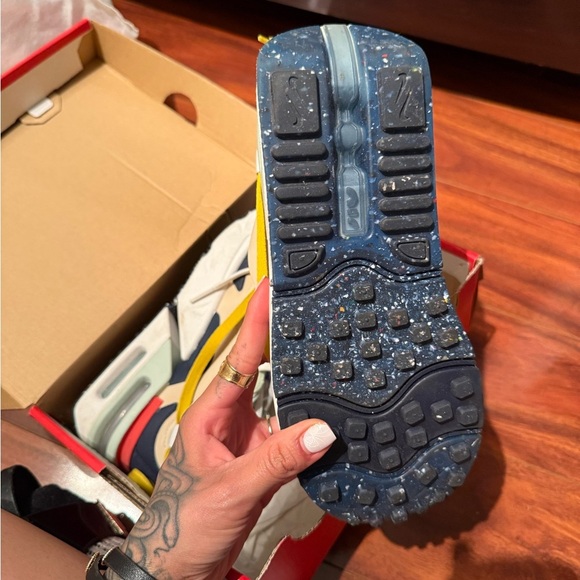 Nike Air Max Furyosa Women’s Sneaker - Picture 6 of 6